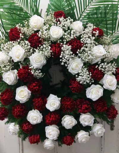 věnec velký umělé růže a chryzantémy mix